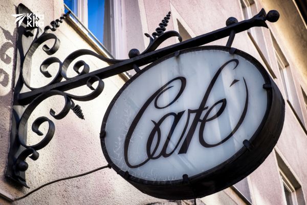 Tips Menentukan Ukuran dan Posisi Neon Box agar Maksimal Dilihat